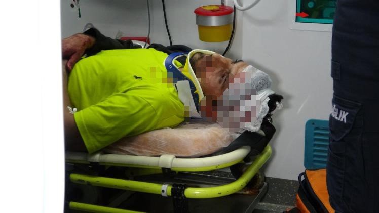 Kasksız Çoban Motosikletle 30 Metre Sürüklenerek Ağır Yaralandı