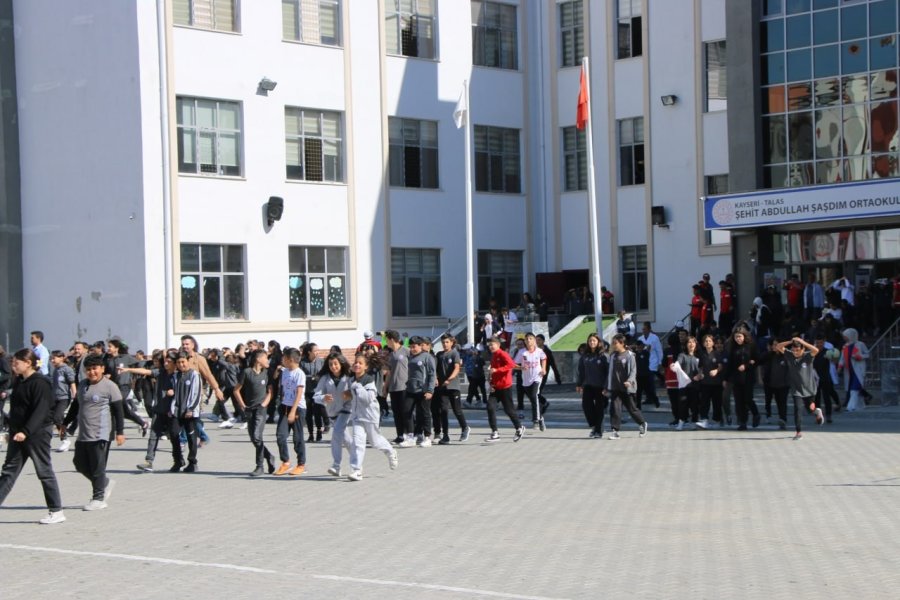 Gerçeğini Aratmayan Tatbikat