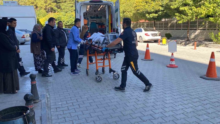 Konya’da Otomobilin Çarptığı Çocuk Yaralandı