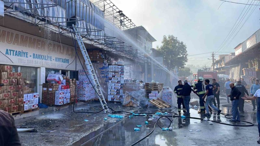Konya’da Toptancılar Çarşısında Yangın