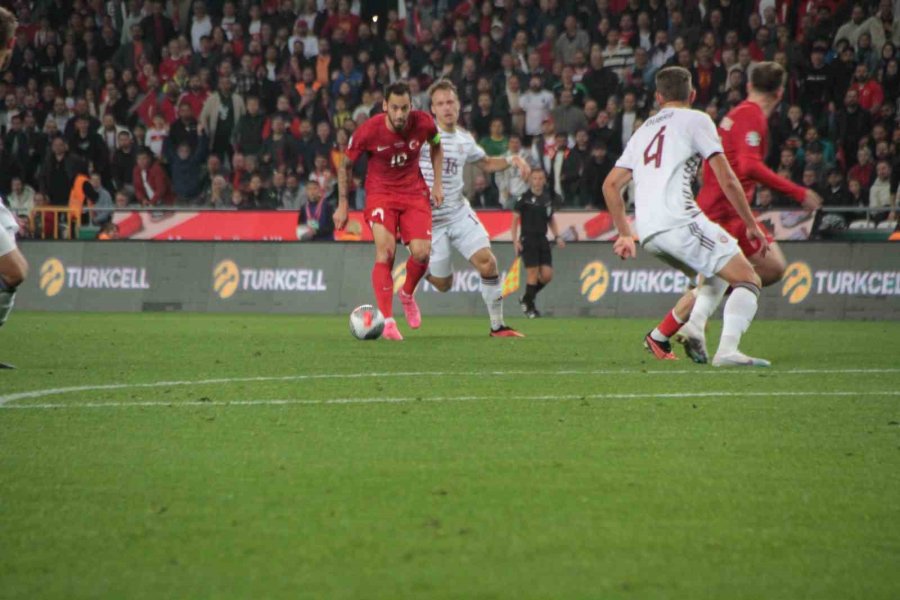 Euro 2024 Elemeleri: Türkiye: 0 - Letonya: 0 (ilk Yarı)