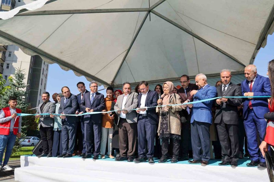 "başkan Yalçın Her Alanda Talas’a Değer Katıyor"