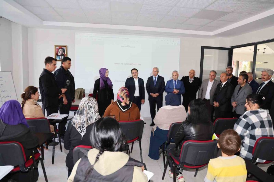 "başkan Yalçın Her Alanda Talas’a Değer Katıyor"