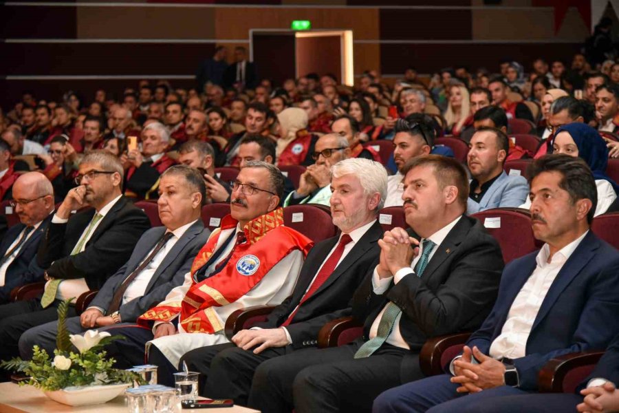 Kmü’de 2023-2024 Akademik Yıl Açılış Töreni Düzenlendi