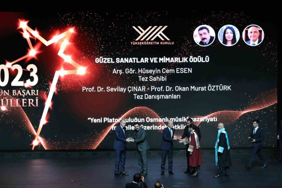 Ömer Halisdemir Üniversitesi’ne Yök Üstün Başarı Ödülü