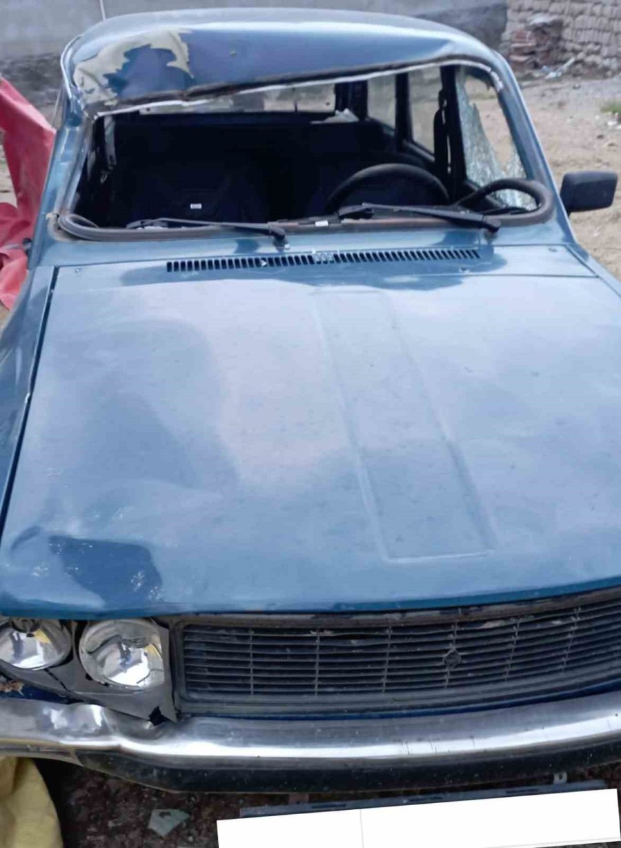 Yol Kenarında Cesedi Bulunan Genç, Trafik Kazasına Kurban Gitmiş