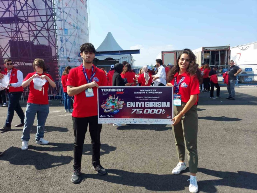 Agü Öğrencilerine Teknofest’te Birincilik Ödülü