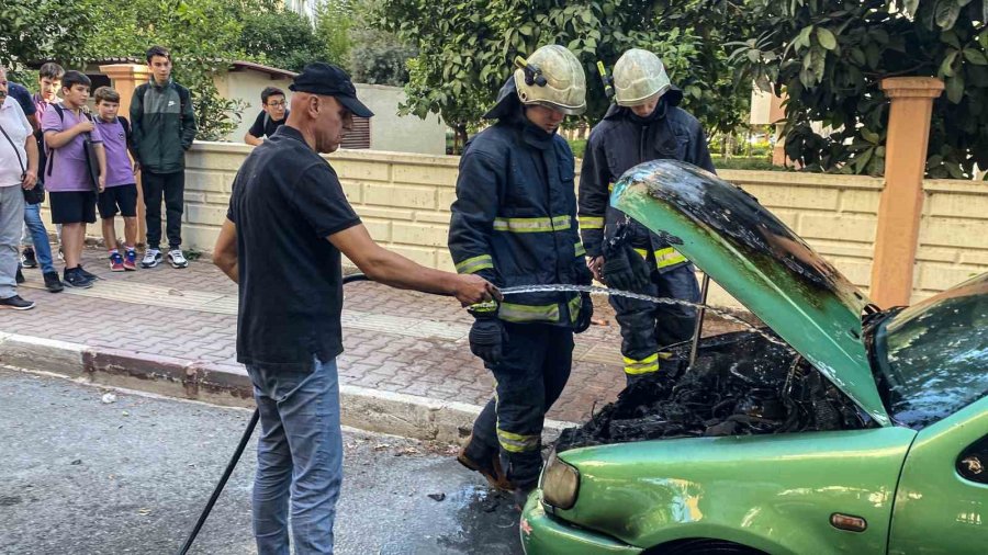 Adliye Çalışanı İş Çıkışı Otomobilini Yanmış Halde Buldu