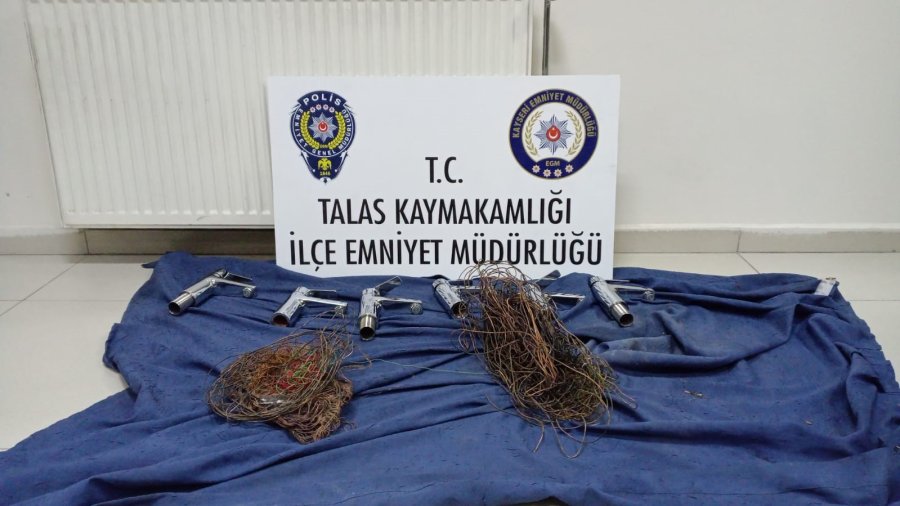 Ne Yaptılarsa Polisten Kaçamadılar