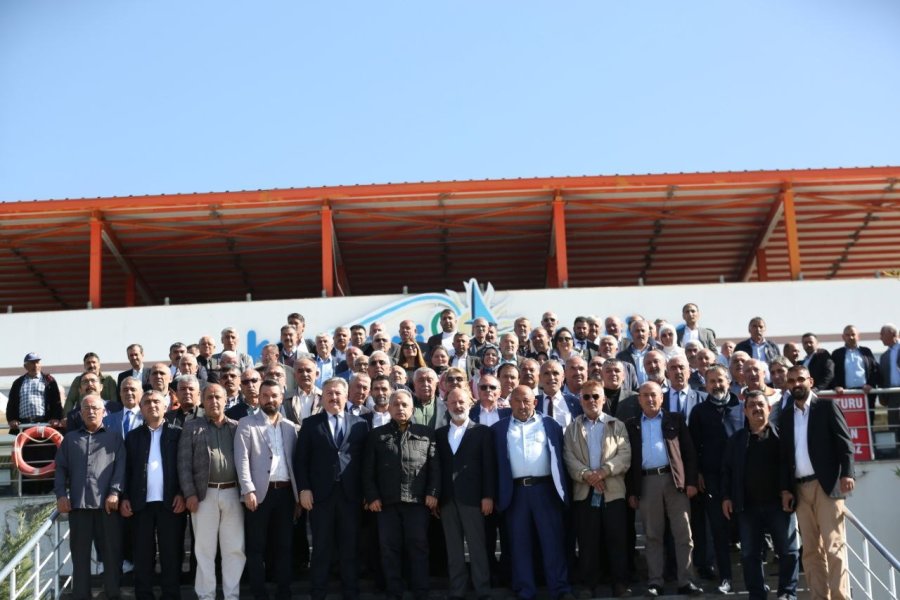 Başkan Çolakbayrakdar, “şehrimiz Ve Milletimiz İçin Hizmet Ediyoruz”