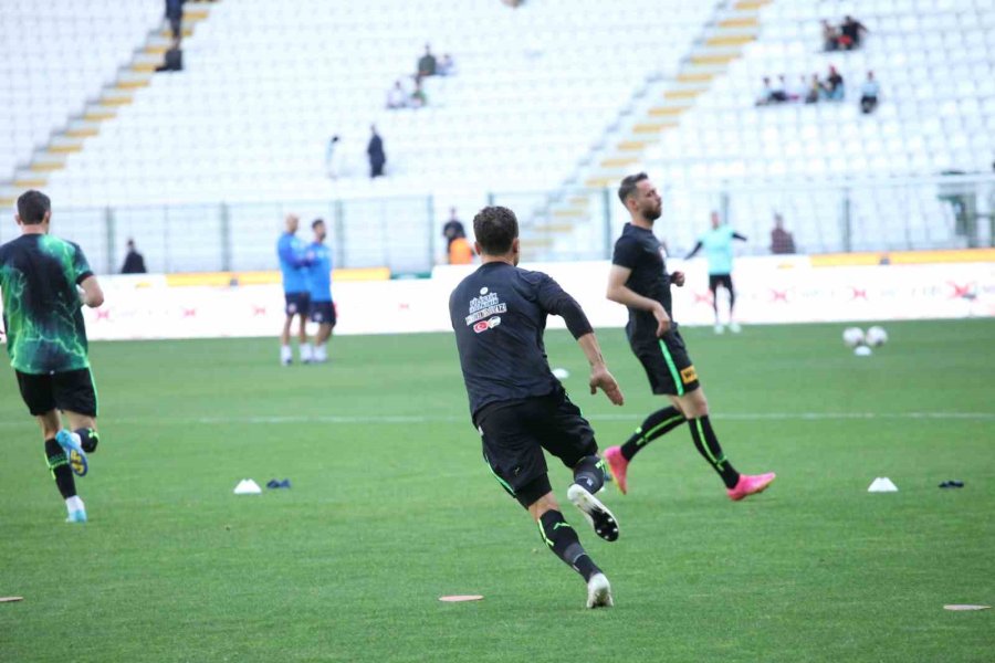 Konyaspor - Pendikspor Maçında İsrail Protesto Edildi