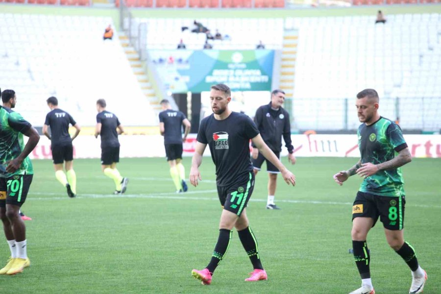 Konyaspor - Pendikspor Maçında İsrail Protesto Edildi