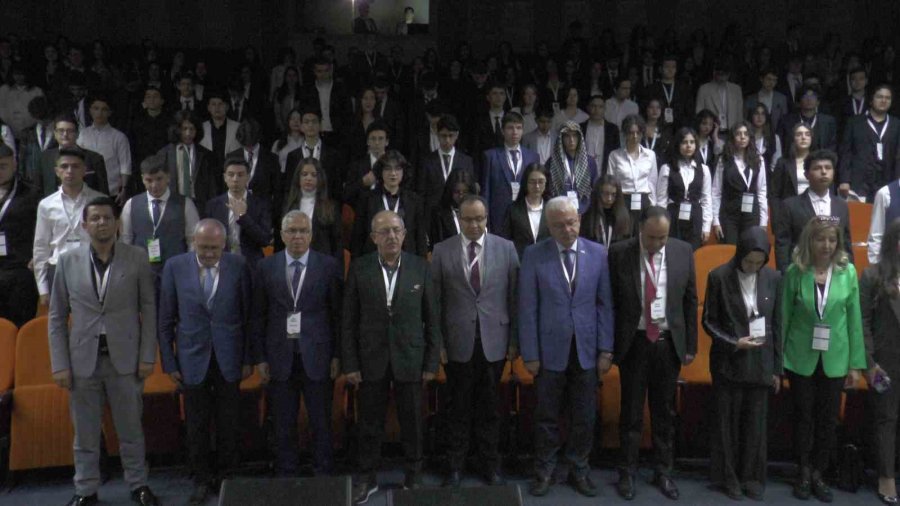 Tekden Fen Ve Anadolu Lisesi’nde ‘munex’23’ Konferansı