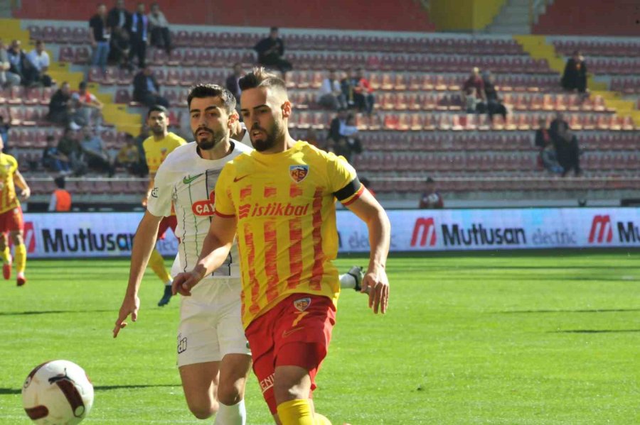 Trendyol Süper Lig: Kayserispor: 0 - Çaykur Rizespor: 0 (maç Devam Ediyor)