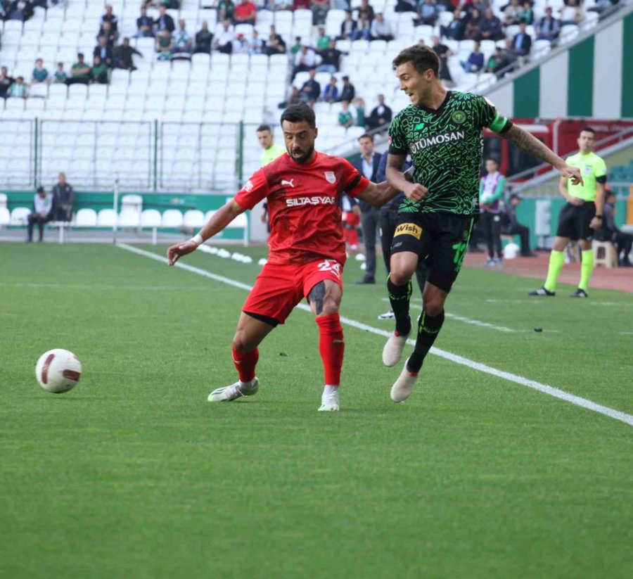 Trendyol Süper Lig: Konyaspor: 0 - Pendikspor: 0 (ilk Yarı)