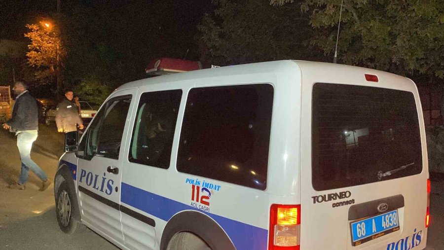 Akrabaların Silahlı Sopalı Yevmiye Kavgası Kamerada: 9 Yaralı