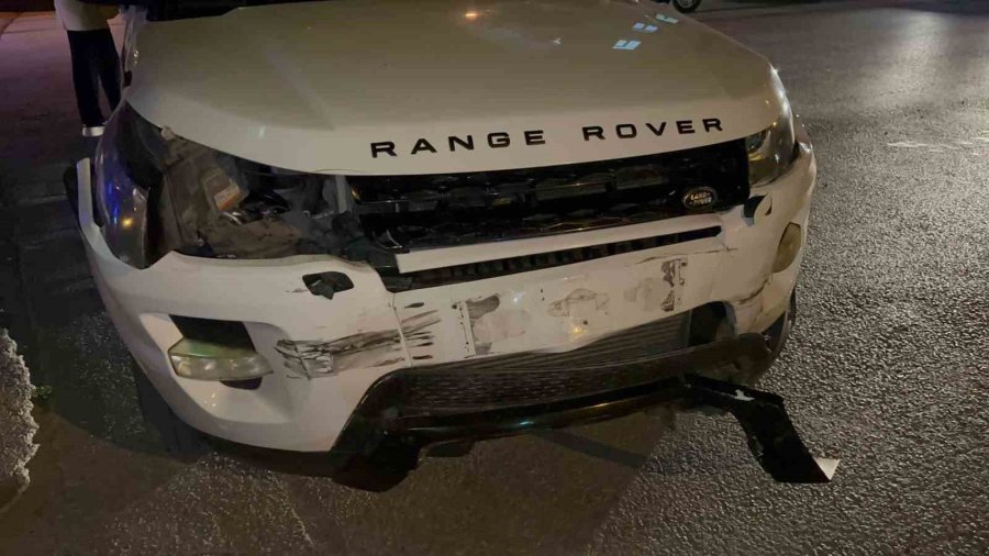 Aksaray’da Cip İle Hafif Ticari Araç Çarpıştı: 2 Yaralı