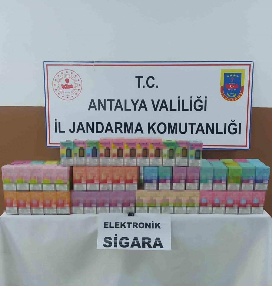 Antalya’da Jandarmadan Kaçak Tütün Mamülleri Denetimi