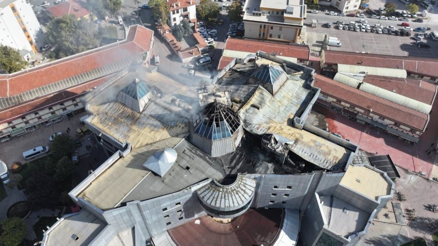 Başkan Hasan Kılca: “belediye Binamızdaki Yangın Büyümeden Söndürüldü”