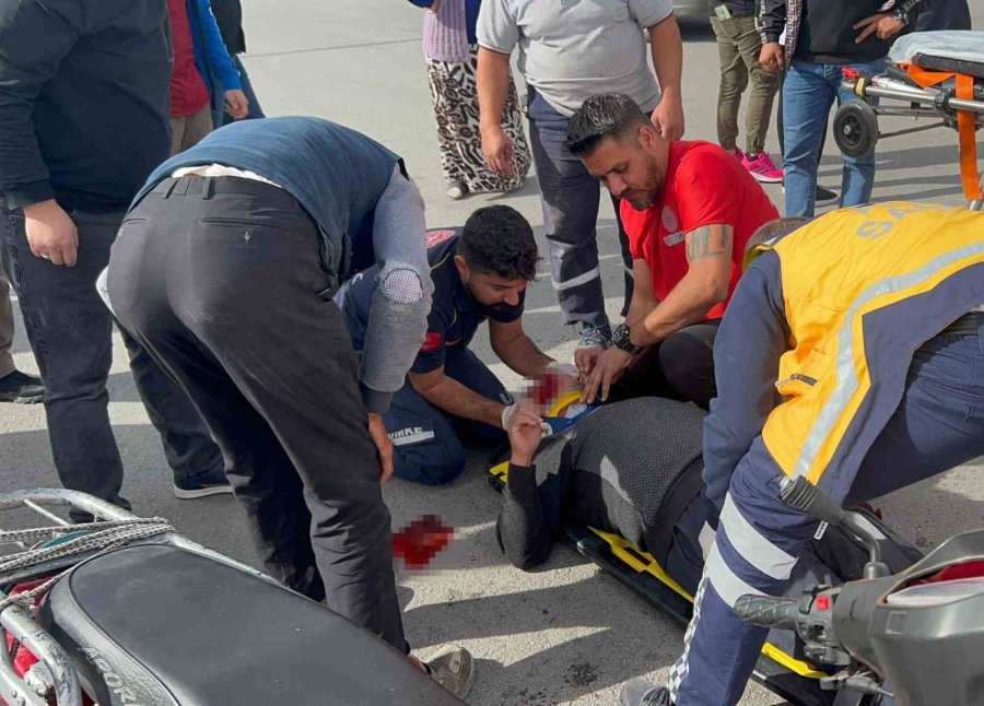 Pazar Alışverişinden Motosikletiyle Dönen Yaşlı Adam Kazada Ağır Yaralandı