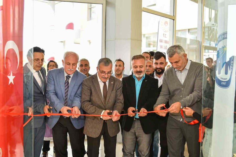 Cumhuriyetin 100. Yıl Anısına Karma Sergi Düzenlendi