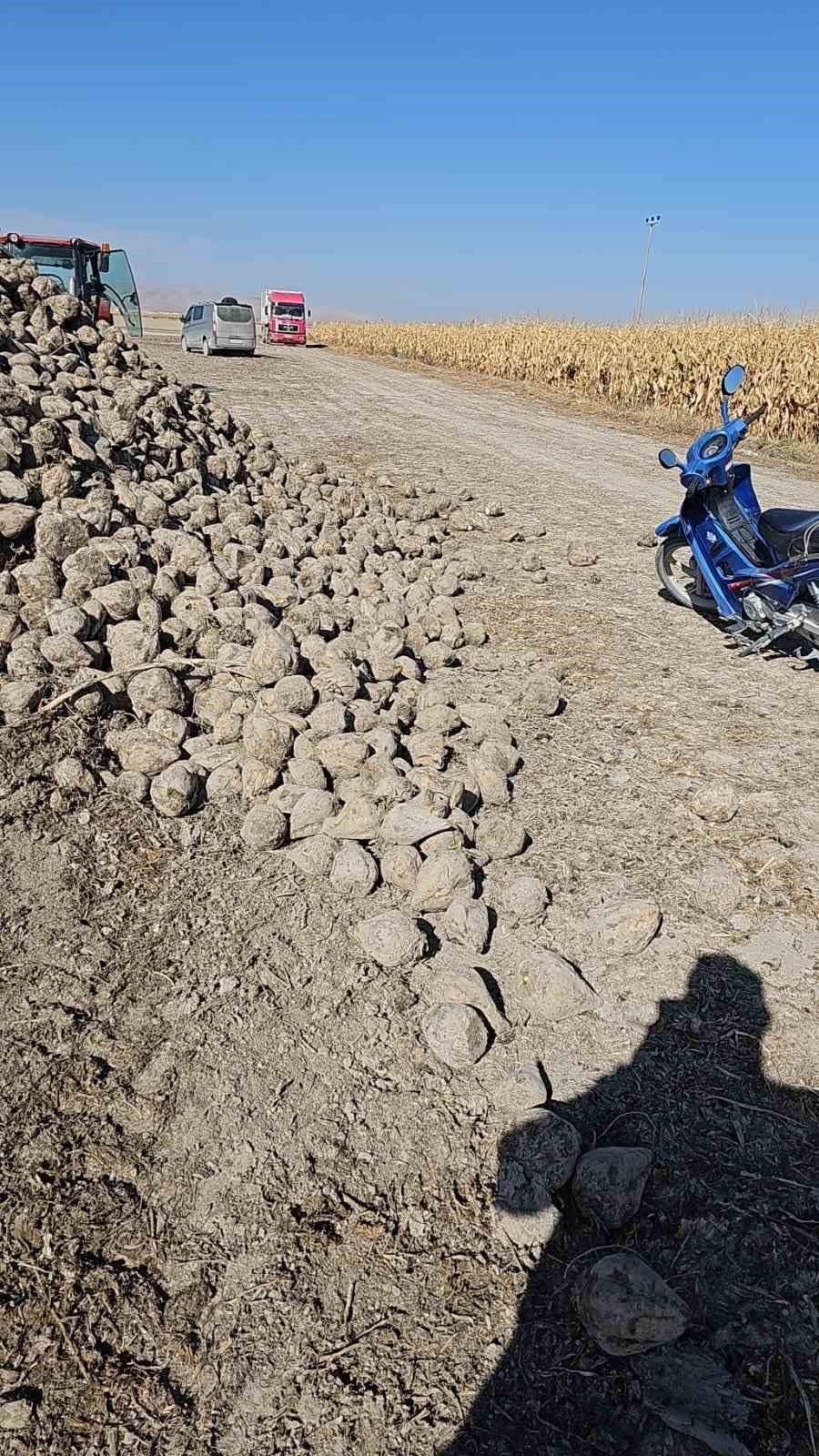 Damperi Yüksek Gerilim Hattına Temas Eden Kamyonun Şoförü Hayatını Kaybetti