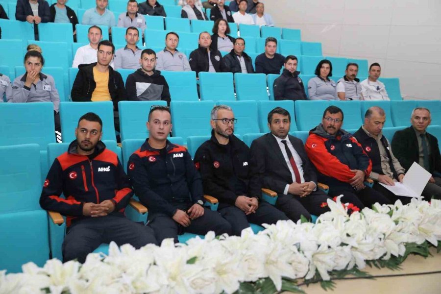 Niğde’de Üniversite Güvenlik Personeline Afad Tarafından Eğitim Verildi