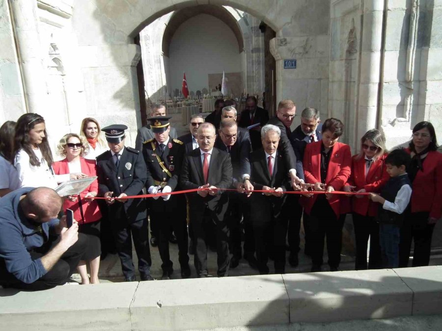 Akşehir’de Cumhuriyet’in 100. Yılı Çeşitli Etkinliklerle Kutlandı