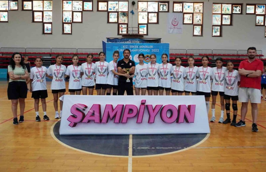 Şampiyon Kepez’den 2 Sporcu Milli Takımda