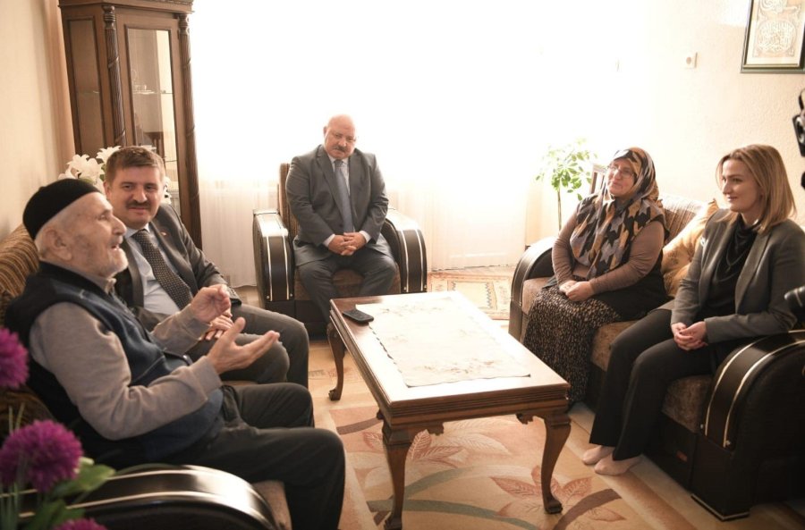 Karaman’da Cumhuriyet’in ’asırlık Çınarları’ Ziyaret Edildi