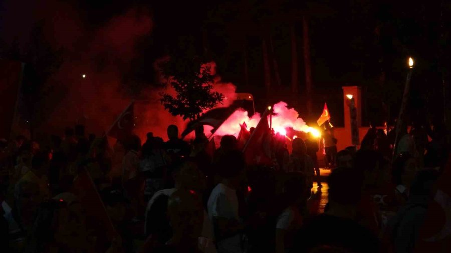 Antalya’da Cumhuriyet’in 100. Yılı Coşkusu