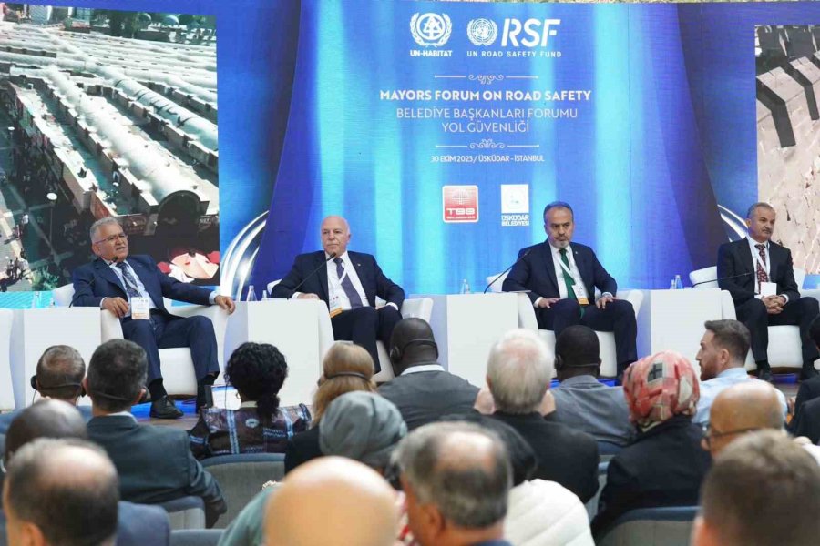 Başkan Büyükkılıç, Bm Toplantısı’nda Kayseri’yi Temsil Etti