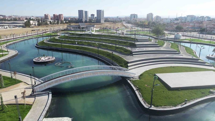 Karaman’ın Yeni Şehir Parkı Hizmete Açıldı