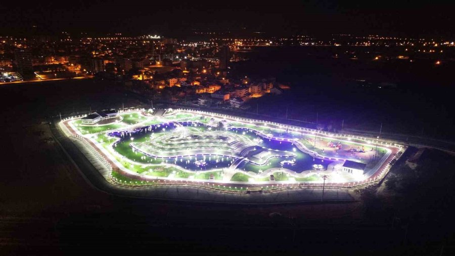 Karaman’ın Yeni Şehir Parkı Hizmete Açıldı