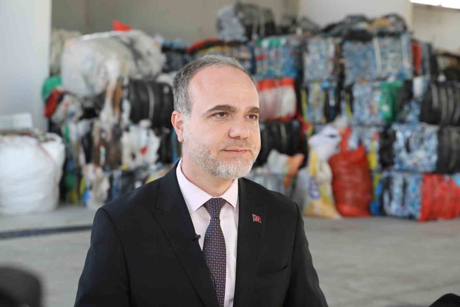 Niğde’de Kampüste Biriken Atıklar Döngülsel Ekonomiye Katkı Sağlıyor