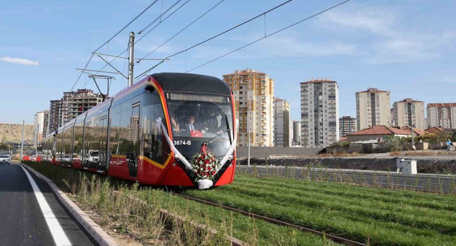 Kayserililer Yeni Tramvay Hattından Memnun