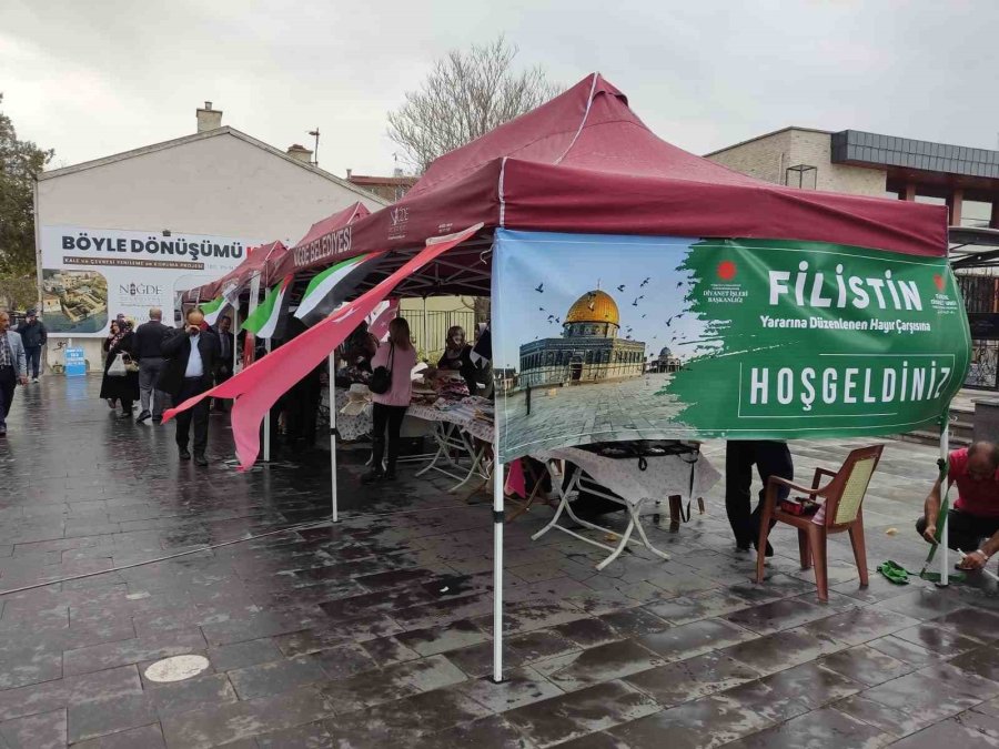 Niğde’de Filistin İçin ‘hayır Çarşısı’ Açıldı