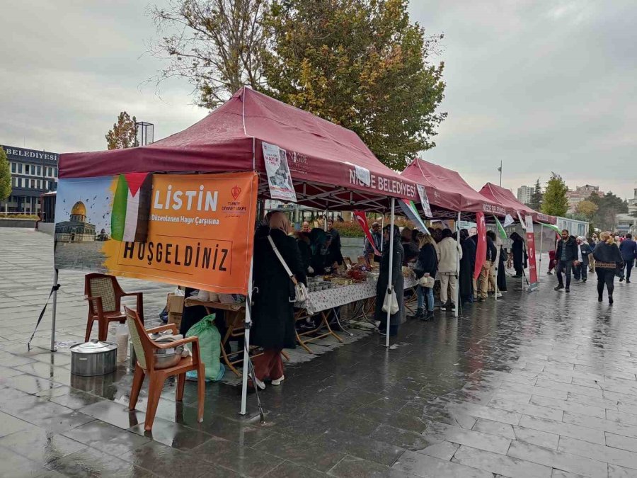 Niğde’de Filistin İçin ‘hayır Çarşısı’ Açıldı