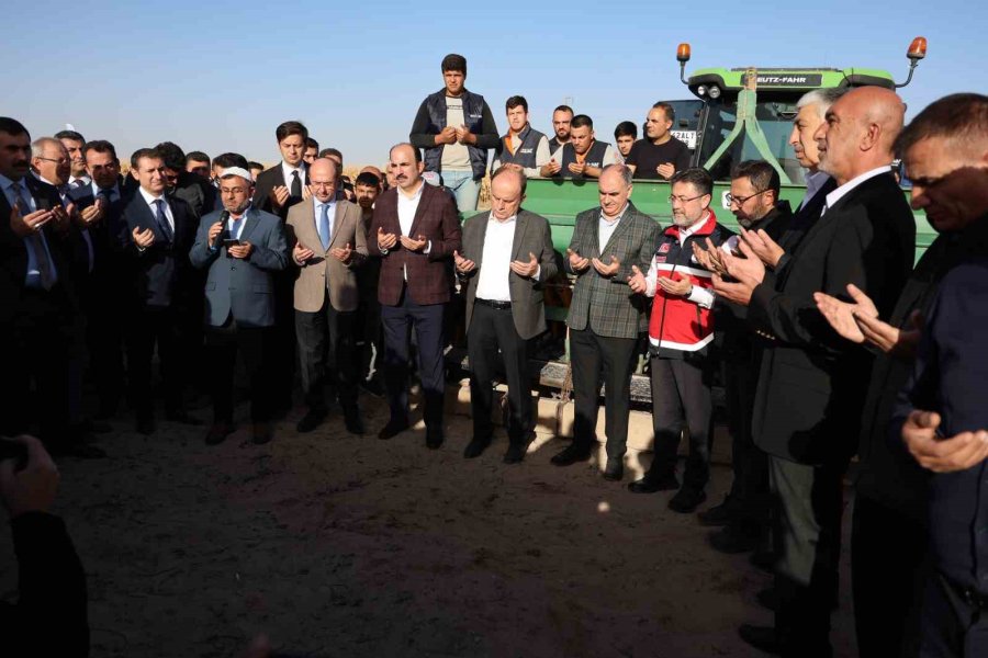 Tarım Ve Orman Bakanı Yumaklı: "türkiye Sertifikalı Tohumda Üretimini 10 Kat Artırdı"