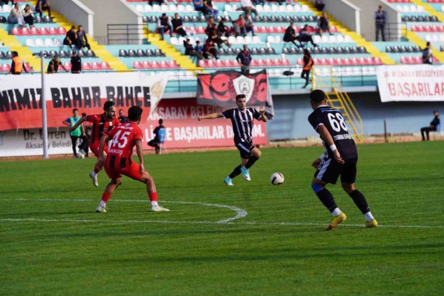 Tff 2.lig: Aksaray Belediyespor: 0 - Gmg Kastamonuspor: 2