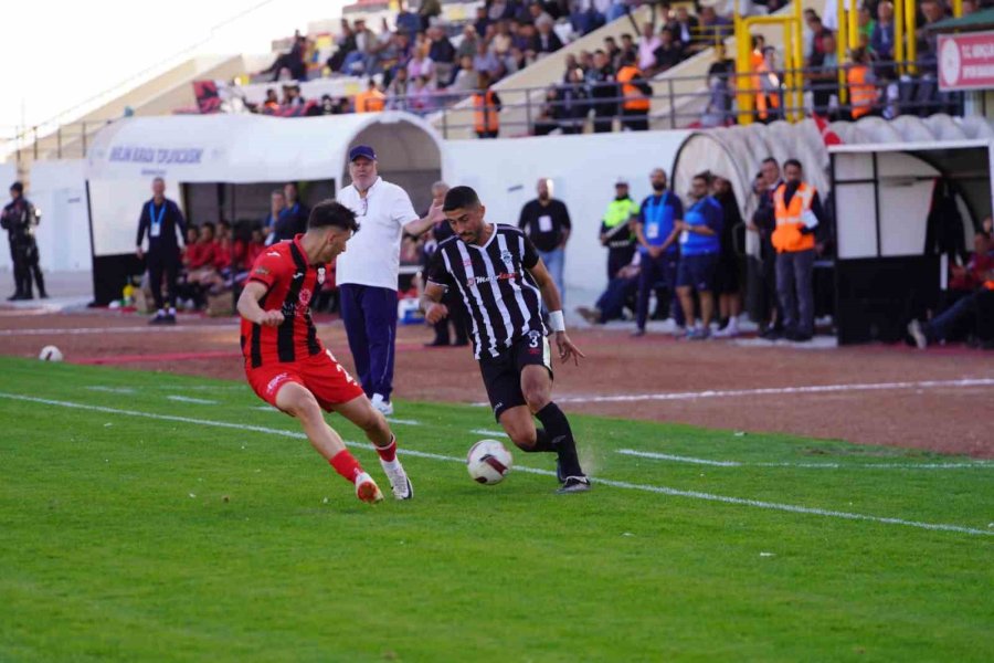 Tff 2.lig: Aksaray Belediyespor: 0 - Gmg Kastamonuspor: 2
