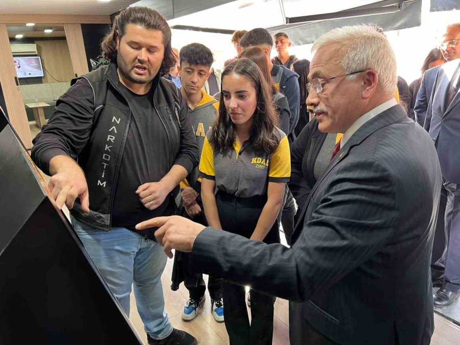 Narko Tır Aksaray’da Vatandaşları Bilinçlendirdi