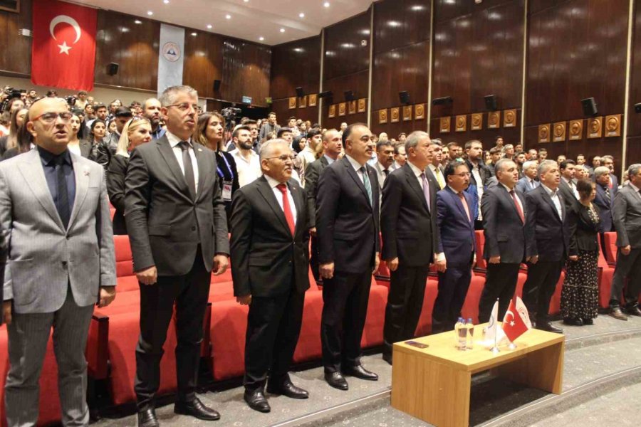 Hulusi Akar: "azerbaycan’da Tüm Dünya Türk’ün Gücünü Gördü"