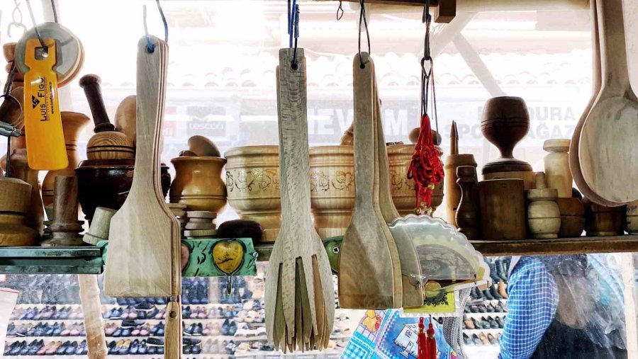 Babasından Devraldığı Çıkrıkçılığı Oğluna Bırakacak