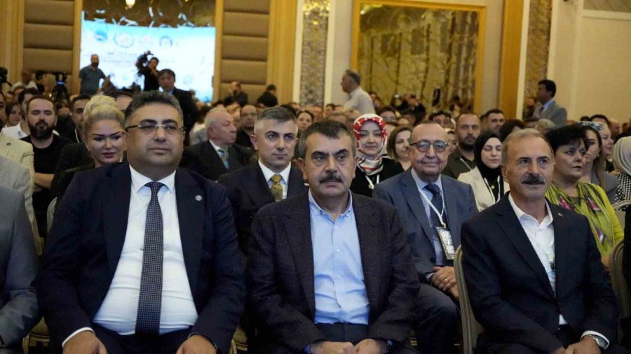 Bakan Tekin: "özel Eğitim Ve Rehabilitasyon Sürecine 13 Milyarlık Destek"