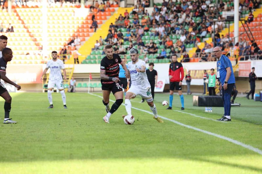 Trendyol Süper Lig: Corendon Alanyaspor: 0 - Gaziantep Fk: 3