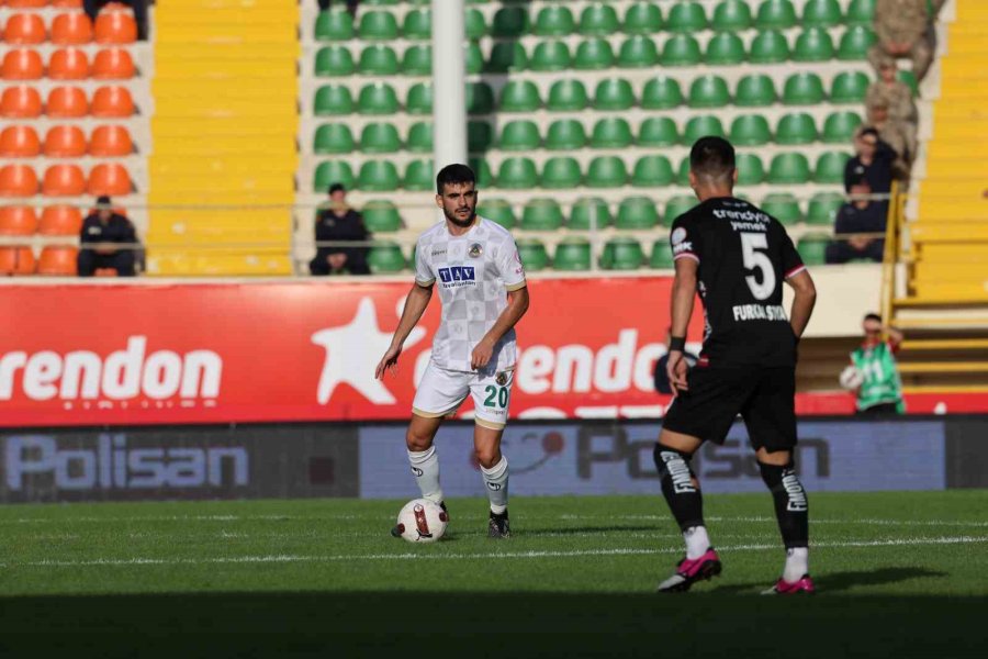 Trendyol Süper Lig: Corendon Alanyaspor: 0 - Gaziantep Fk: 3