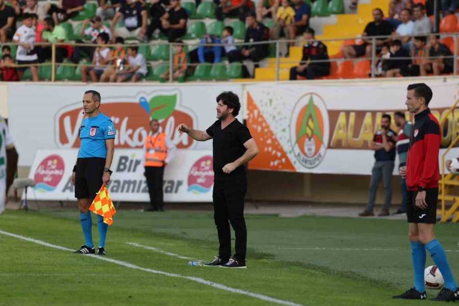 Trendyol Süper Lig: Corendon Alanyaspor: 0 - Gaziantep Fk: 3