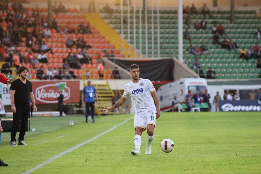 Trendyol Süper Lig: Corendon Alanyaspor: 0 - Gaziantep Fk: 3