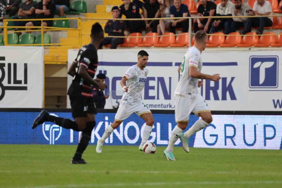 Trendyol Süper Lig: Corendon Alanyaspor: 0 - Gaziantep Fk: 3